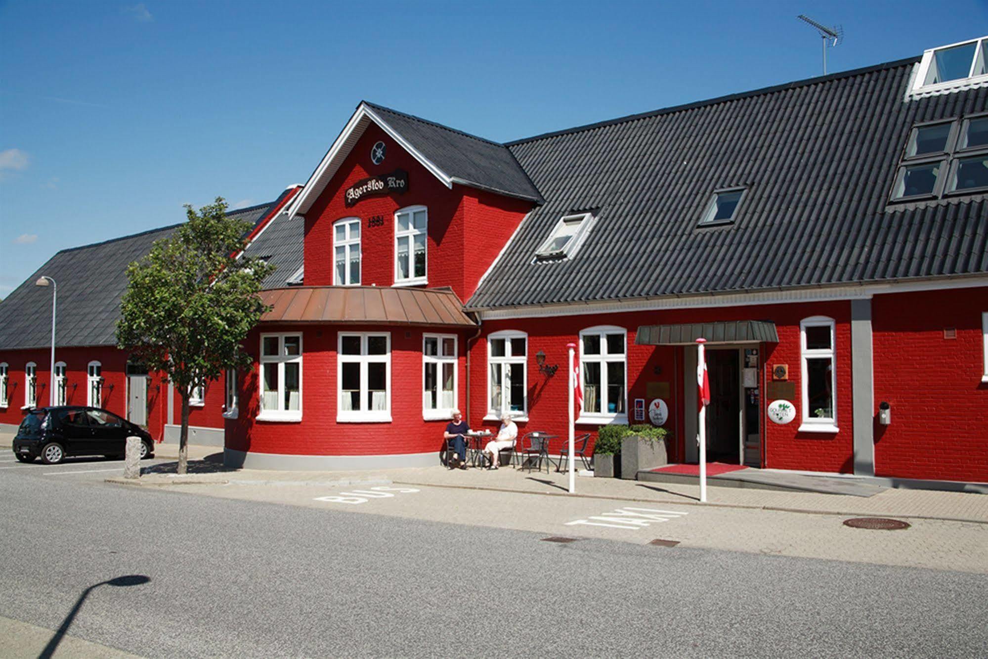 Agerskov Kro & Hotel Extérieur photo